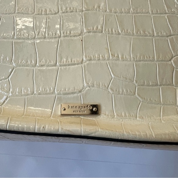 New Kate Spade Constance Knightsbridge Bone Croc Patent Leather Large Satchel - Picture 9 of 16